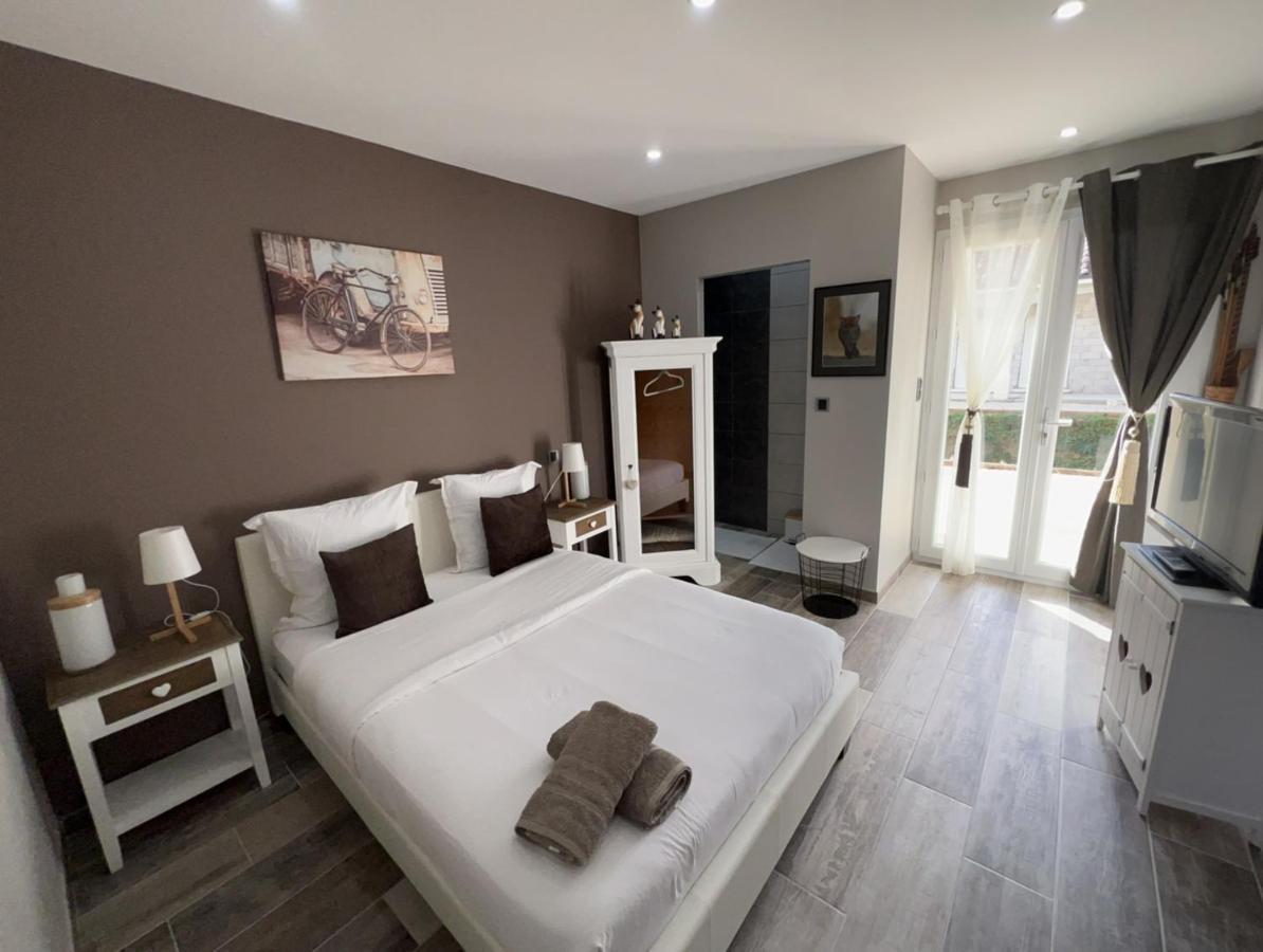 Chez Saliha Et Serge Lamarche-Sur-Saone 외부 사진